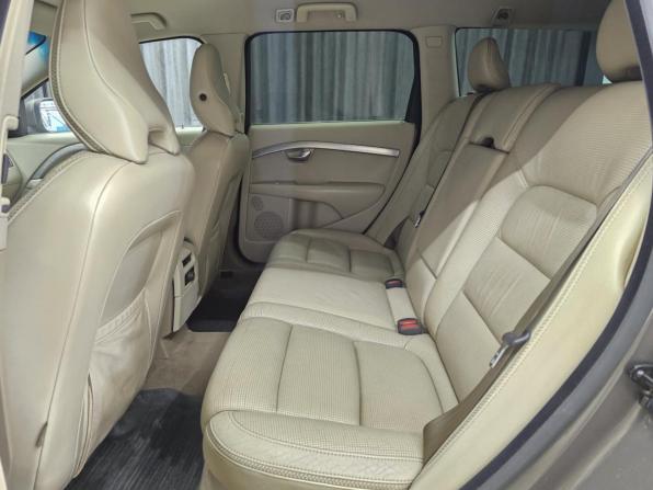 Volvo XC70 II с пробегом 2008 года, цена 1 100 000 рублей, 323000 км, универсал, Автокод Объявления