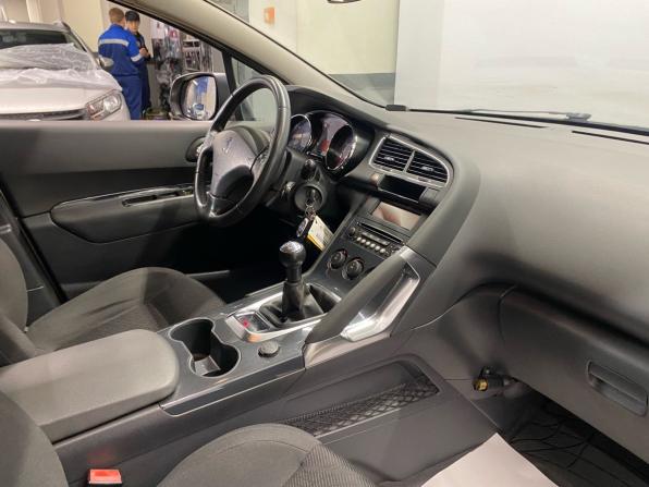 Peugeot 3008 I с пробегом 2011 года, цена 699 000 рублей, 217000 км, внедорожник, Автокод Объявления