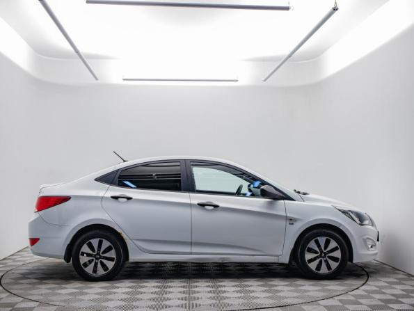 Hyundai Solaris I Рестайлинг с пробегом 2015 года, цена 950 000 рублей, 100159 км, седан, Автокод Объявления