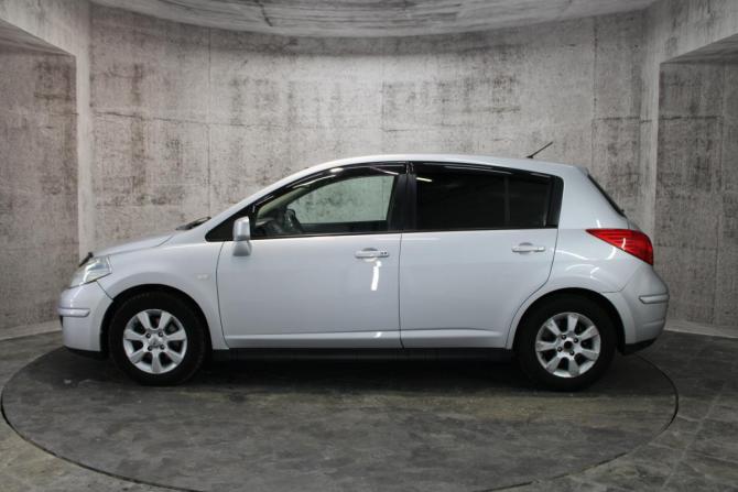 Nissan Tiida I с пробегом 2008 года, цена 377 000 рублей, 258568 км, хэтчбек, Автокод Объявления