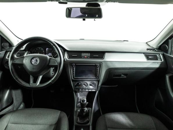 Skoda Rapid I с пробегом 2017 года, цена 849 585 рублей, 154701 км, лифтбек, Автокод Объявления