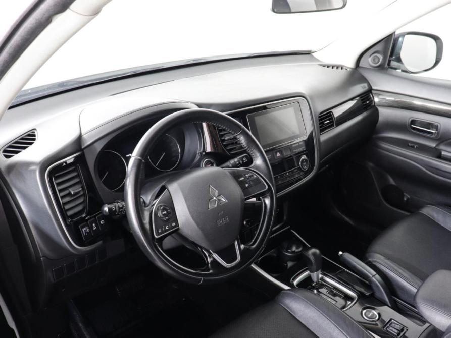 Mitsubishi Outlander III Рестайлинг 2 Химки  - изображение 10