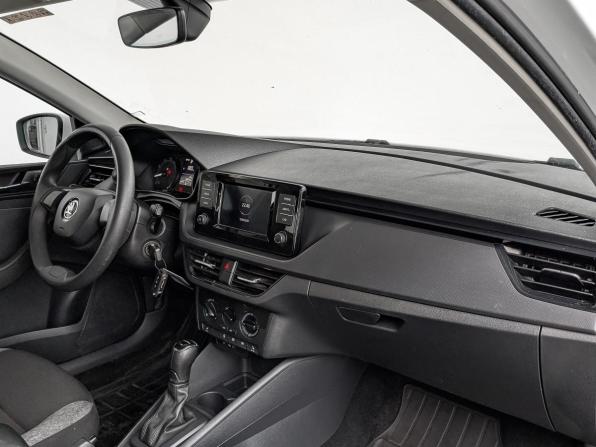 Skoda Rapid II с пробегом 2021 года, цена 1 230 000 рублей, 189913 км, лифтбек, Автокод Объявления