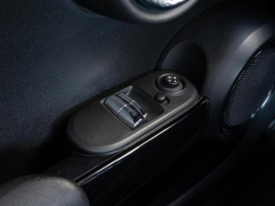 Mini Hatch III (F55/F56) Рестайлинг Краснодар  - изображение 23