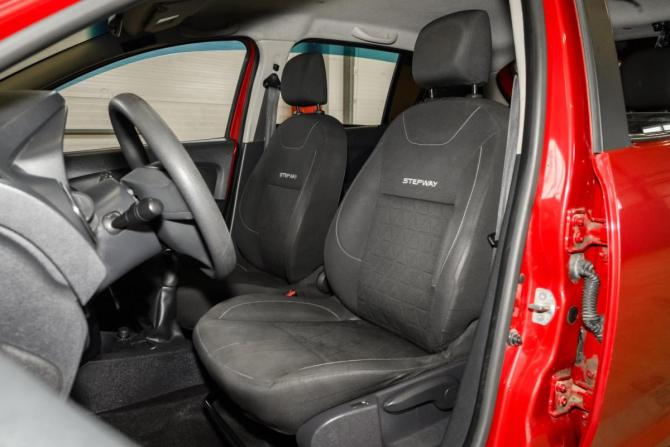 Renault Sandero II с пробегом 2015 года, цена 649 000 рублей, 269102 км, хэтчбек, Автокод Объявления