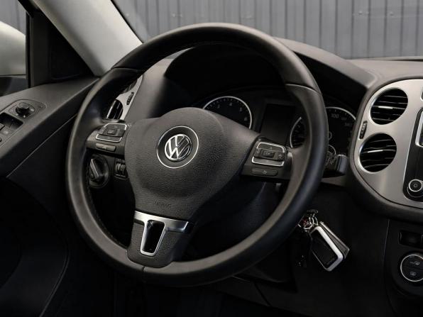 Volkswagen Tiguan I Рестайлинг с пробегом 2016 года, цена 1 750 000 рублей, 169161 км, внедорожник, Автокод Объявления