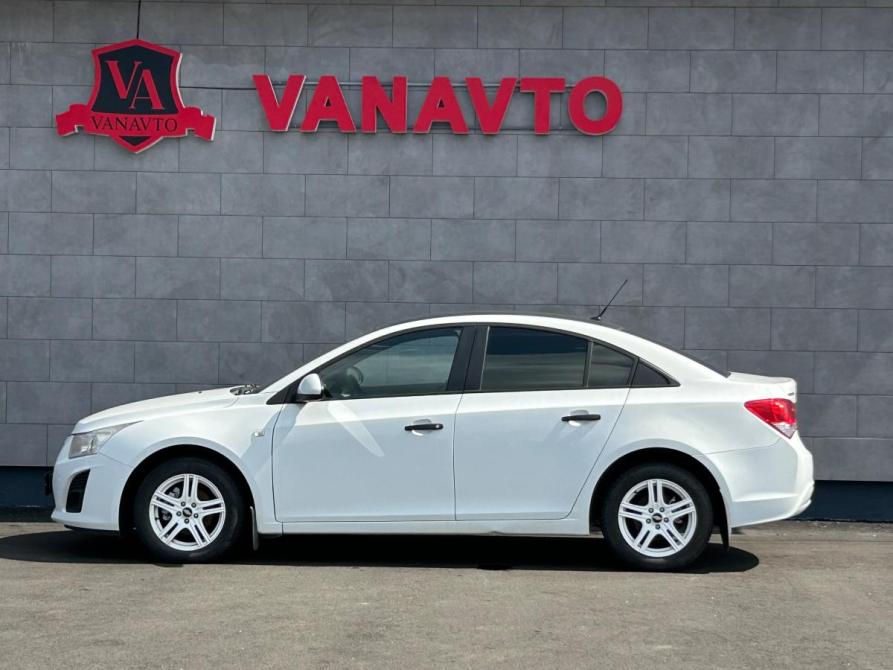 Chevrolet Cruze I Рестайлинг Альметьевск  - изображение 8