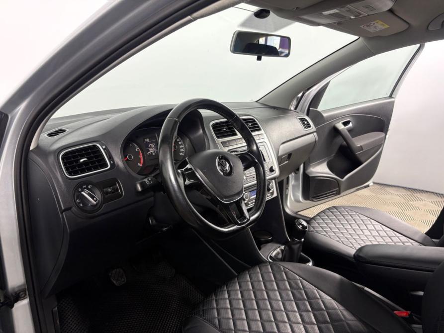 Volkswagen Polo V Рестайлинг Борисоглебск  - изображение 13