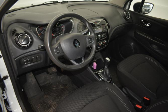 Renault Kaptur I с пробегом 2018 года, цена 1 749 000 рублей, 66000 км, внедорожник, Автокод Объявления