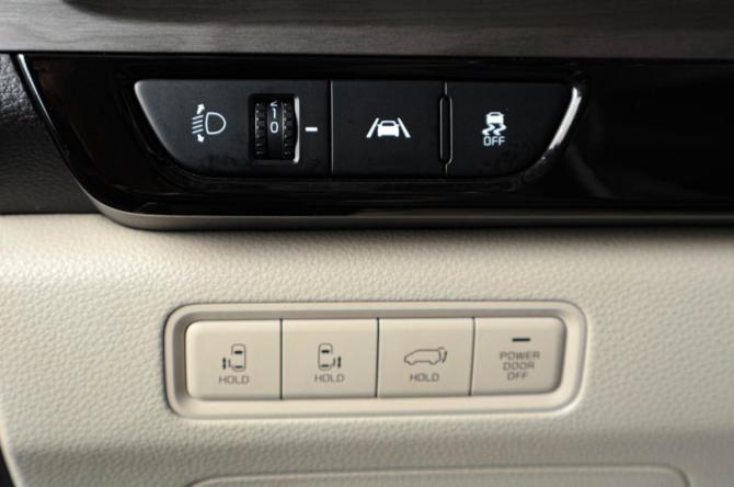 Kia Carnival IV с пробегом 2020 года, цена 4 699 000 рублей, 93706 км, минивэн, Автокод Объявления