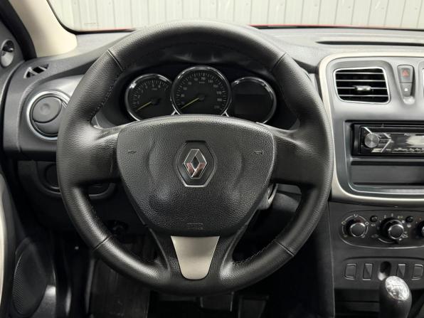 Renault Logan II Рестайлинг с пробегом 2018 года, цена 769 000 рублей, 144223 км, седан, Автокод Объявления