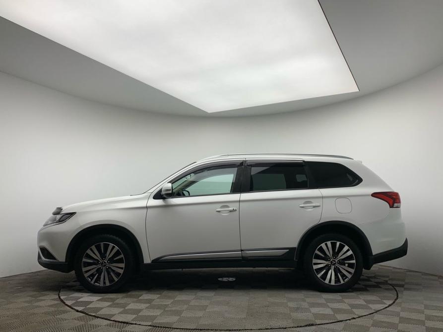Mitsubishi Outlander III Рестайлинг 3 Мурманск  - изображение 4