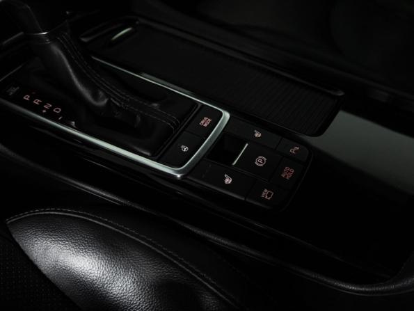Kia Optima IV Рестайлинг с пробегом 2018 года, цена 1 781 010 рублей, 115555 км, седан, Автокод Объявления