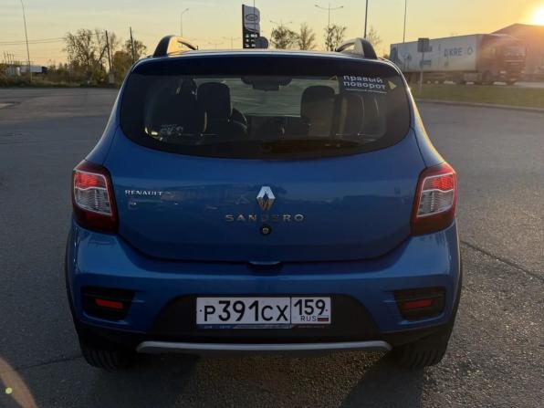 Renault Sandero II с пробегом 2017 года, цена 925 000 рублей, 165115 км, хэтчбек, Автокод Объявления