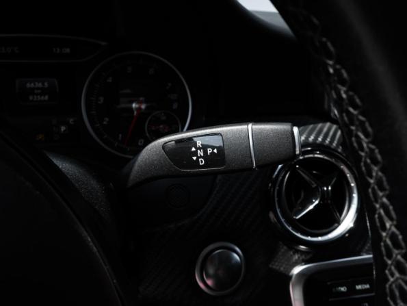 Mercedes-Benz GLA I (X156) Рестайлинг с пробегом 2018 года, цена 2 100 000 рублей, 93568 км, внедорожник, Автокод Объявления