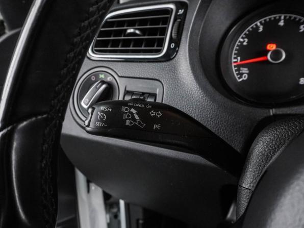 Volkswagen Polo V Рестайлинг с пробегом 2020 года, цена 1 455 000 рублей, 60118 км, седан, Автокод Объявления