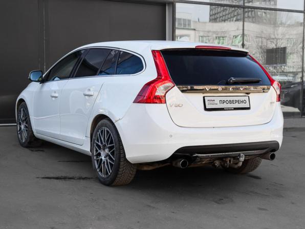 Volvo V60 I с пробегом 2011 года, цена 728 000 рублей, 270560 км, универсал, Автокод Объявления