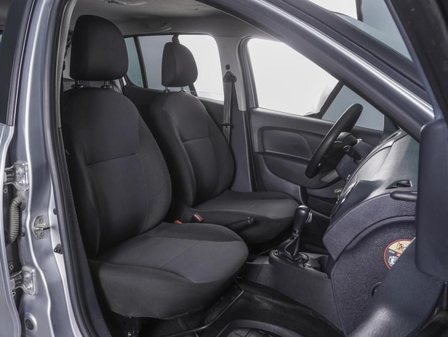 Renault Sandero II Рестайлинг Ростов-на-Дону  - изображение 8