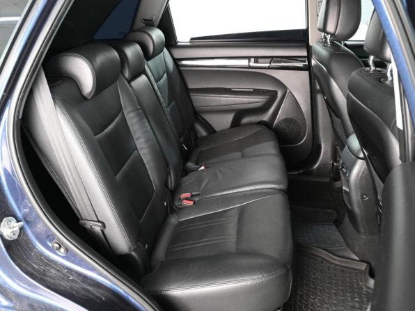 Kia Sorento II Рестайлинг с пробегом 2013 года, цена 1 999 000 рублей, 198674 км, внедорожник, Автокод Объявления