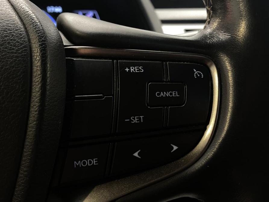 Lexus UX I Москва  - изображение 21