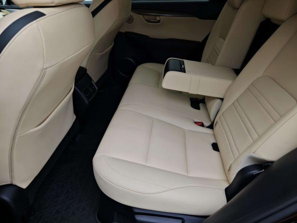 Lexus NX I с пробегом 2017 года, цена 3 150 000 рублей, 19647 км, внедорожник, Автокод Объявления