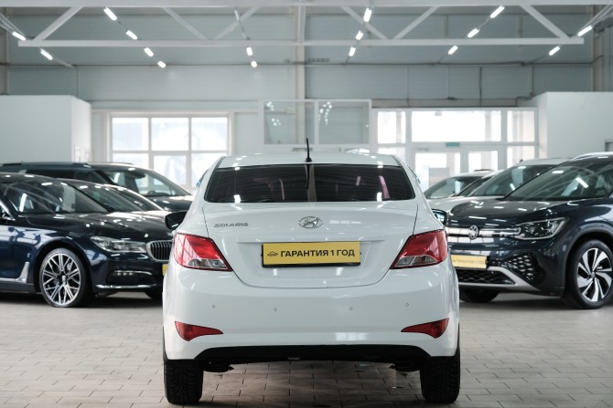 Hyundai Solaris I Рестайлинг с пробегом 2016 года, цена 1 139 000 рублей, 177000 км, седан, Автокод Объявления