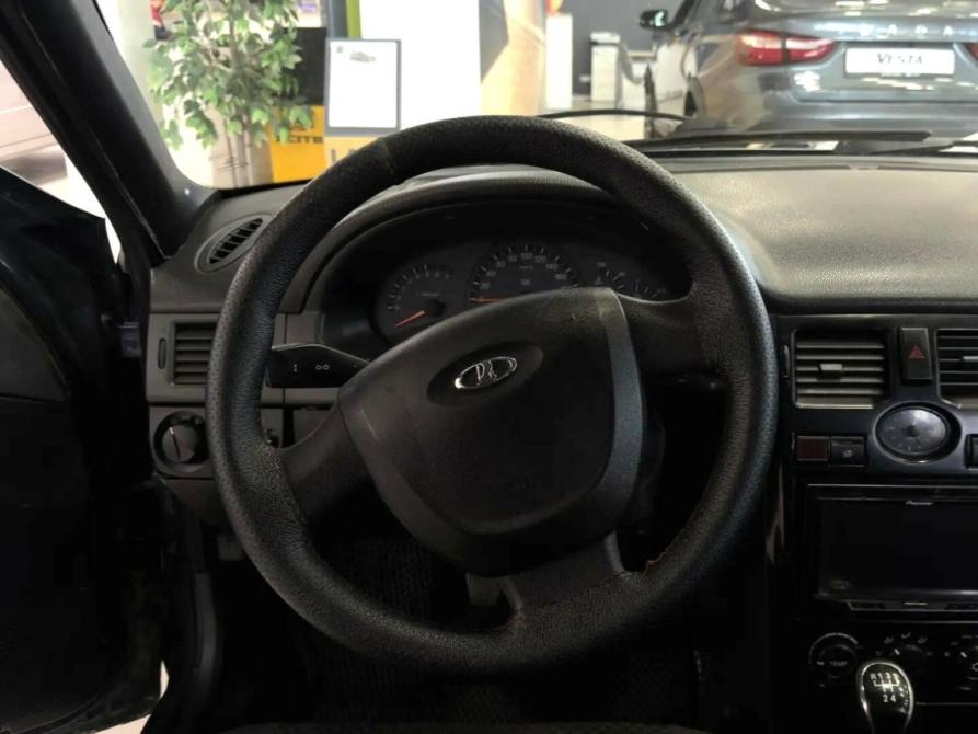 Lada (ВАЗ) Priora I Москва  - изображение 5