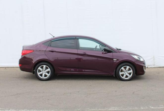 Hyundai Solaris I с пробегом 2014 года, цена 599 000 рублей, 157948 км, седан, Автокод Объявления