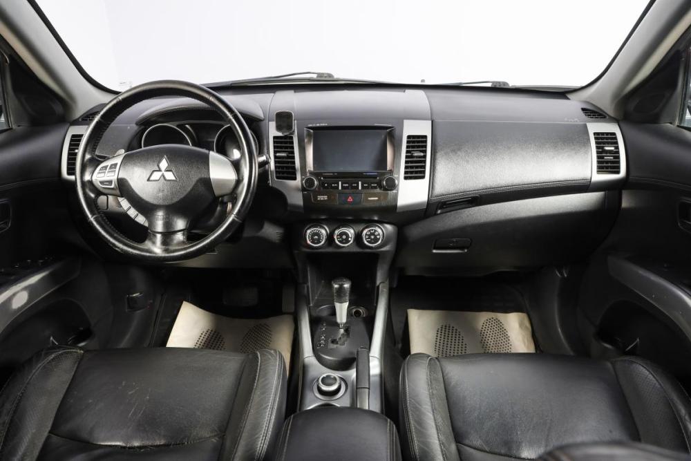 Mitsubishi Outlander II Рестайлинг Новосибирск  - изображение 9
