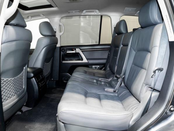 Toyota Land Cruiser 200 Series с пробегом 2010 года, цена 2 945 000 рублей, 377500 км, внедорожник, Автокод Объявления