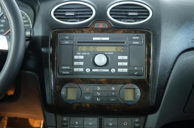 Ford Focus II с пробегом 2006 года, цена 549 000 рублей, 279412 км, хэтчбек, Автокод Объявления