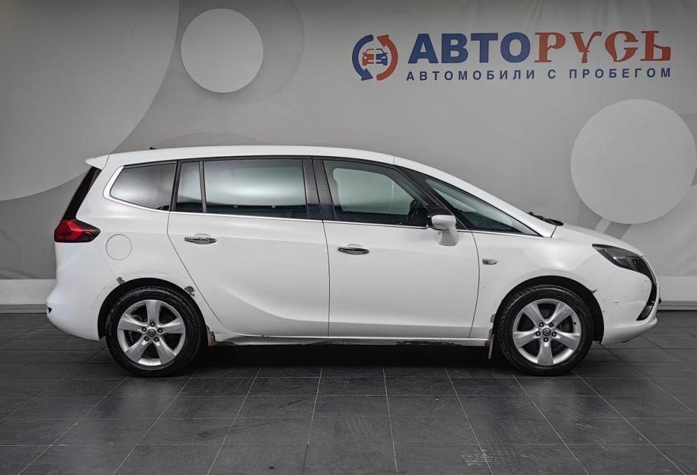Opel Zafira C Москва  - изображение 5