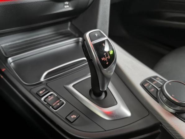BMW 3 серии VI (F3x) Рестайлинг с пробегом 2018 года, цена 2 555 000 рублей, 210058 км, хэтчбек, Автокод Объявления