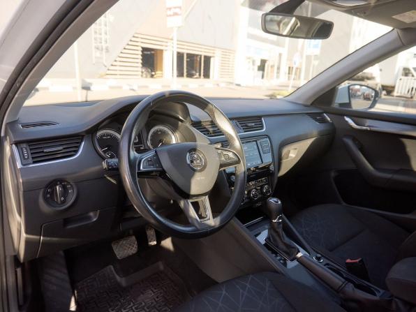 Skoda Octavia III (A7) Рестайлинг с пробегом 2020 года, цена 2 012 400 рублей, 128620 км, лифтбек, Автокод Объявления