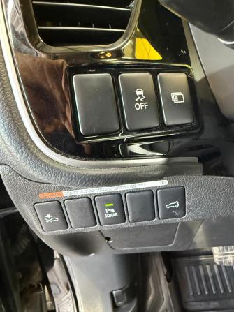 Mitsubishi Outlander III Рестайлинг 3 с пробегом 2018 года, цена 2 190 000 рублей, 175000 км, внедорожник, Автокод Объявления