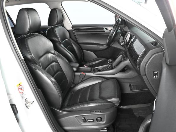 Skoda Kodiaq I с пробегом 2019 года, цена 1 999 000 рублей, 349403 км, внедорожник, Автокод Объявления