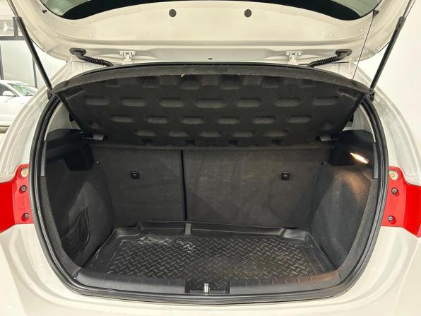 SEAT Leon II Рестайлинг с пробегом 2012 года, цена 569 000 рублей, 209291 км, хэтчбек, Автокод Объявления