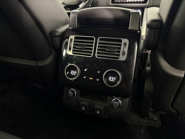 Land Rover Range Rover IV Рестайлинг с пробегом 2018 года, цена 7 800 000 рублей, 62149 км, внедорожник, Автокод Объявления
