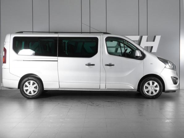 Opel Vivaro B с пробегом 2019 года, цена 2 798 000 рублей, 171986 км, минивэн, Автокод Объявления