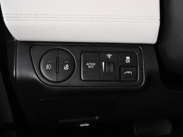 Hyundai Grand Starex I Рестайлинг 2 с пробегом 2019 года, цена 4 399 000 рублей, 100974 км, минивэн, Автокод Объявления