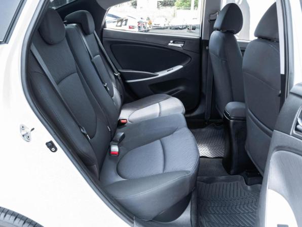 Hyundai Solaris I с пробегом 2013 года, цена 1 029 800 рублей, 138213 км, седан, Автокод Объявления