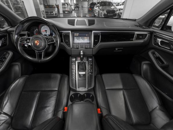 Porsche Macan I с пробегом 2014 года, цена 3 680 000 рублей, 199442 км, внедорожник, Автокод Объявления