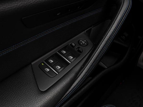 BMW 5 серии VII (G30/G31/G38) Рестайлинг с пробегом 2020 года, цена 5 095 000 рублей, 107267 км, седан, Автокод Объявления