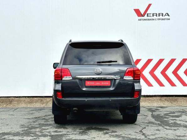 Toyota Land Cruiser 200 Series Рестайлинг 1 с пробегом 2012 года, цена 3 540 000 рублей, 283728 км, внедорожник, Автокод Объявления