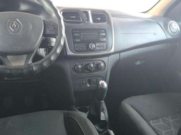 Renault Sandero II с пробегом 2016 года, цена 949 000 рублей, 132000 км, хэтчбек, Автокод Объявления