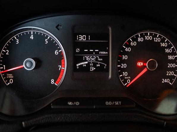 Volkswagen Polo V Рестайлинг с пробегом 2018 года, цена 1 100 000 рублей, 176526 км, седан, Автокод Объявления