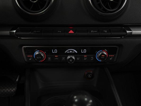 Audi A3 III (8V) с пробегом 2014 года, цена 1 599 000 рублей, 157312 км, седан, Автокод Объявления