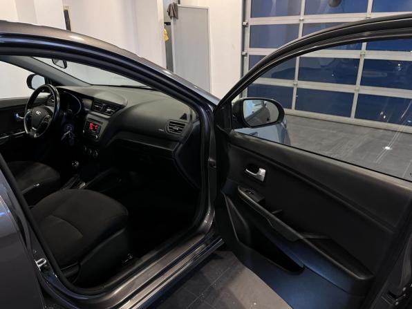 Kia Rio III Рестайлинг с пробегом 2015 года, цена 1 185 000 рублей, 109585 км, седан, Автокод Объявления