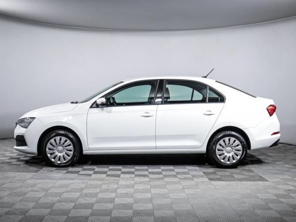 Skoda Rapid II с пробегом 2022 года, цена 1 890 000 рублей, 65466 км, лифтбек, Автокод Объявления