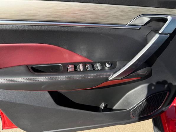 Geely Coolray I с пробегом 2023 года, цена 1 790 000 рублей, 29808 км, внедорожник, Автокод Объявления
